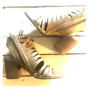 Beige Strappy Heels with Zipper